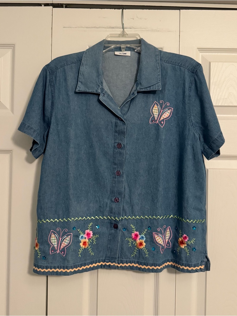 VTG Embroidered Denim Button-Front Shirt — Blue with Butterfly Motif